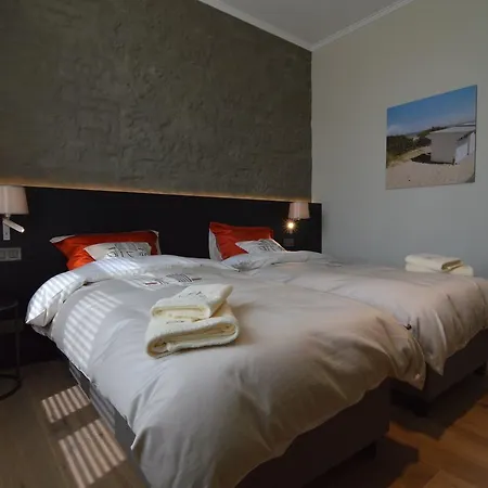 Spacious In Knokke Heist With Garden 别墅 *